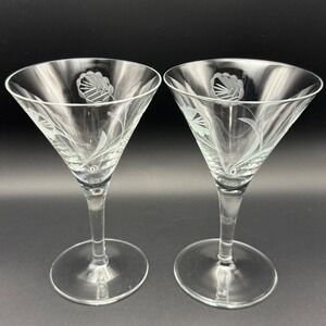 Vintage Set 2 Etched Floral Martini Glasses Clear Glass Frosted Flower Stemware